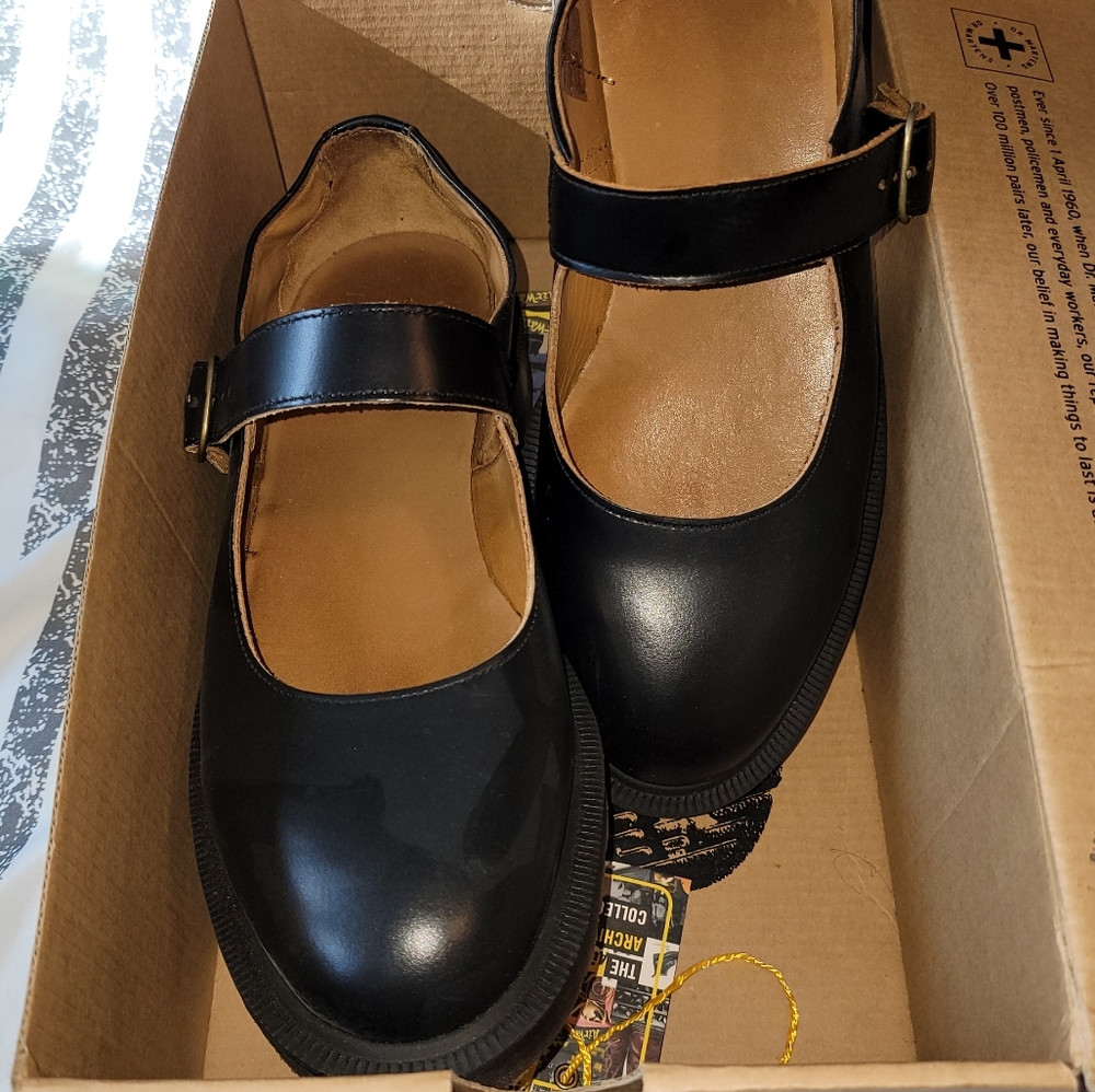 Dr. Martens Indica Black Vintage Smooth Mary Janes